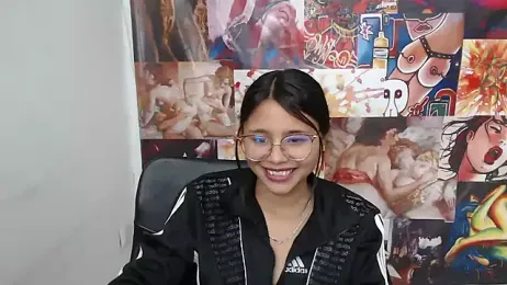 SofieLove_01 — Stripchat recorded stream image, 05.07.2025 08:00