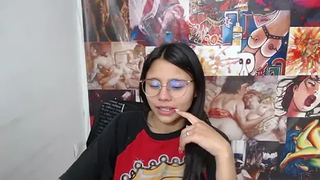 SofieLove_01 — Stripchat recorded stream image, 05.07.2025 08:00