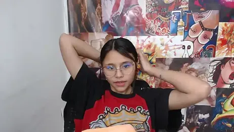 SofieLove_01 — Stripchat recorded stream image, 05.07.2025 08:00