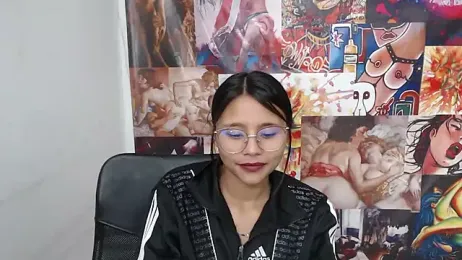 SofieLove_01 — Stripchat recorded stream image, 05.07.2025 08:00