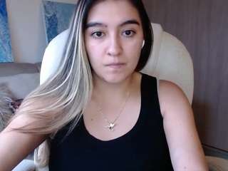 alexyferrer — Camsoda recorded stream image, 11.02.2025 22:20