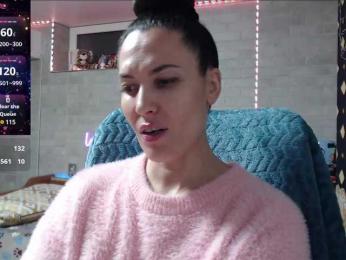 Marina4Love — Bongacams recorded stream image, 06.07.2025 17:20