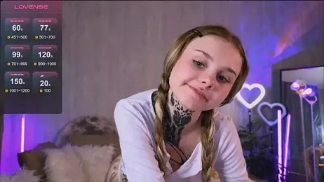 Britney_Lynch — Stripchat recorded stream image, 06.07.2025 17:50