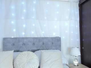nicolepowell — Camsoda recorded stream image, 12.02.2025 00:10