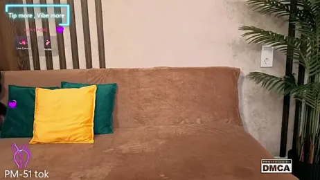 Holl1Would — Stripchat recorded stream screenshot (07 Jul 2025)