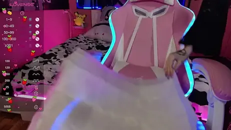 MilkMeSoftly — Stripchat recorded stream screenshot (07 Jul 2025)