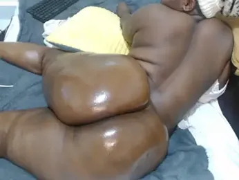 ladyshasha — Stripchat recorded stream image, 07.07.2025 12:00