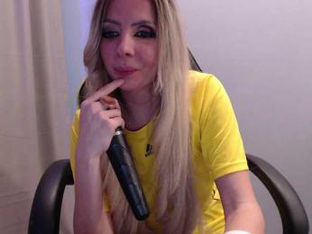 blondalina — Bongacams recorded stream screenshot (12 Feb 2025)