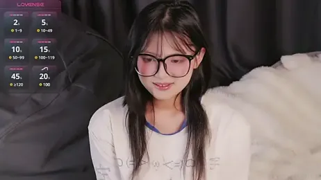 Yu_UwU_ — Stripchat recorded stream image, 08.07.2025 14:00