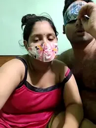 IND_COUPLE1 — Stripchat recorded stream image, 08.07.2025 17:40