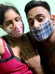 IND_COUPLE1 — Stripchat recorded stream image, 08.07.2025 17:40