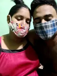 IND_COUPLE1 — Stripchat recorded stream image, 08.07.2025 17:40