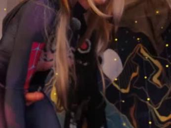 mollyflwers — Chaturbate recorded stream screenshot (08 Jul 2025)