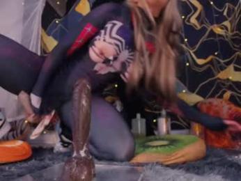 mollyflwers — Chaturbate recorded stream screenshot (08 Jul 2025)