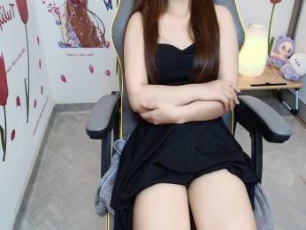 Angela19 — Bongacams recorded stream image, 08.07.2025 21:40