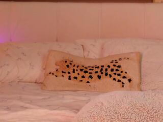 Mia Brooklyn — Flirt4free recorded stream screenshot (08 Jul 2025)