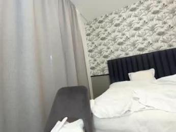 ehotlovea — Chaturbate recorded stream image, 12.02.2025 00:30