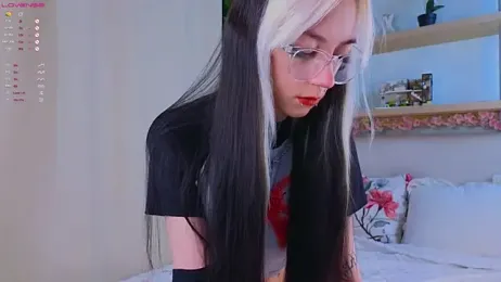 TristaRoht — Stripchat recorded stream screenshot (09 Jul 2025)