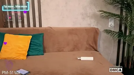 Holl1Would — Stripchat recorded stream screenshot (10 Jul 2025)