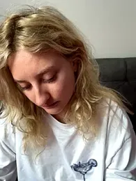 MileySummer — Stripchat recorded stream image, 11.07.2025 08:30