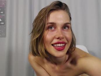 molly_p — Chaturbate recorded stream screenshot (13 Jul 2025)