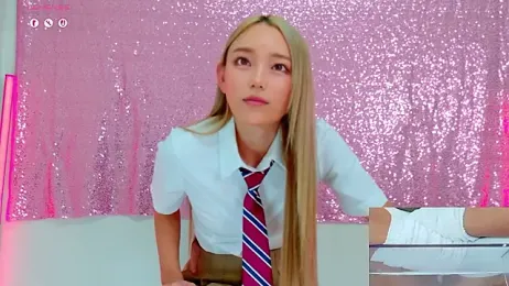 -LOCOMOCO- — Stripchat recorded stream image, 14.07.2025 09:30