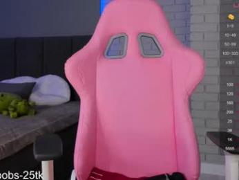 hazel_7 — Chaturbate recorded stream image, 14.07.2025 10:00