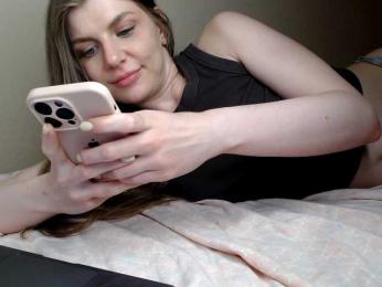 JustAlice — Bongacams recorded stream image, 14.07.2025 17:40
