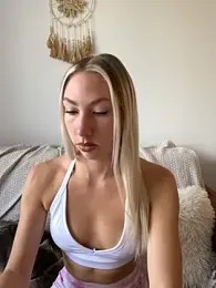 LuisaBecker — Stripchat recorded stream screenshot (15 Jul 2025)