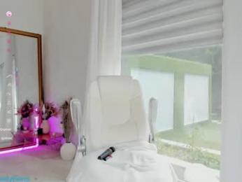 miss_diamond__ — Chaturbate recorded stream image, 15.07.2025 06:30