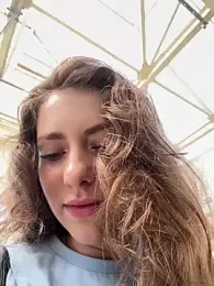 MariiD — Stripchat recorded stream screenshot (16 Jul 2025)