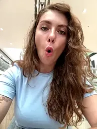 MariiD — Stripchat recorded stream screenshot (16 Jul 2025)