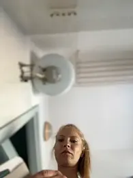 AnastasiaAniess — Stripchat recorded stream image, 16.07.2025 14:00