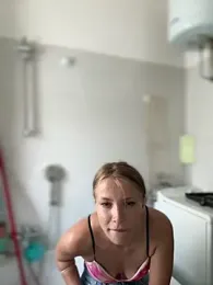 AnastasiaAniess — Stripchat recorded stream image, 16.07.2025 14:00