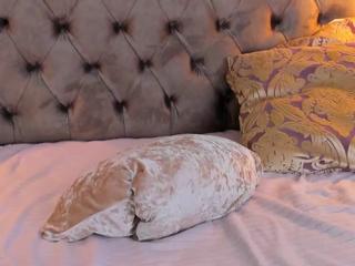 Sara Laurent — Flirt4free recorded stream image, 12.02.2025 12:50