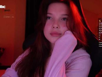 _Q_ — Bongacams recorded stream image, 17.07.2025 17:40
