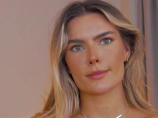 Anais A — Flirt4free recorded stream image, 17.07.2025 11:50