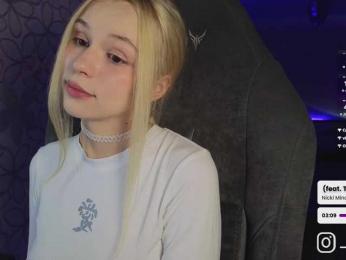 fymryn — Bongacams recorded stream image, 17.07.2025 16:10