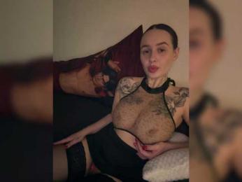 Italianka — Bongacams recorded stream image, 18.07.2025 17:50