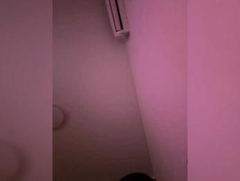 Italianka — Bongacams recorded stream image, 18.07.2025 17:50