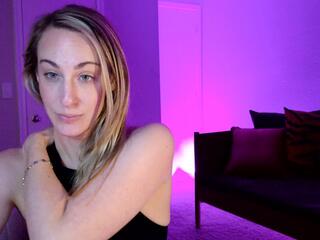Zoey Evans — Flirt4free recorded stream screenshot (19 Jul 2025)