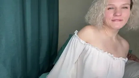 MrMrsRight — Stripchat recorded stream image, 12.02.2025 19:00