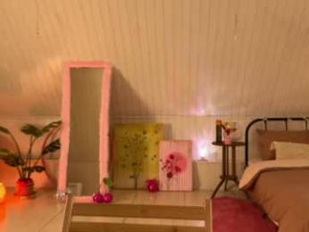 uwunikaa — Chaturbate recorded stream screenshot (19 Jul 2025)