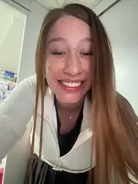 roouse — Stripchat recorded stream image, 19.07.2025 21:50