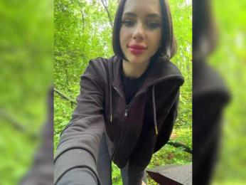 BabyDarii — Bongacams recorded stream image, 20.07.2025 10:20