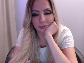 blondalina — Bongacams recorded stream screenshot (12 Feb 2025)