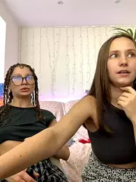 HotCaramellsTV — Stripchat recorded stream image, 22.07.2025 07:40