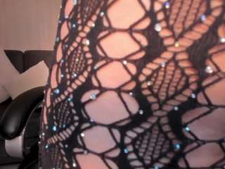 meganwest — Camsoda recorded stream image, 22.07.2025 18:00