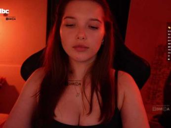 _Q_ — Bongacams recorded stream image, 24.07.2025 12:20