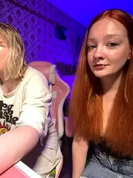 Radiants_two — Stripchat recorded stream image, 24.07.2025 19:00